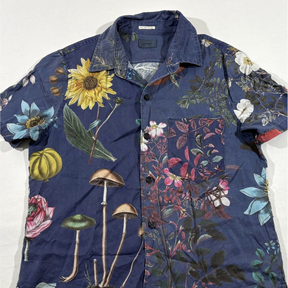 Mother Denim Camp Shirt Staycation Blue Button Graphic Print Floral Top Sz M - Picture 3 of 8